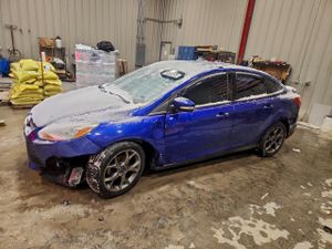 Ford Focus SE 2.0L 4 2013