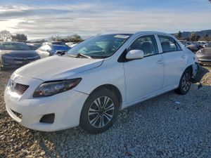 Toyota Corolla BASE 1.8L 4 2010
