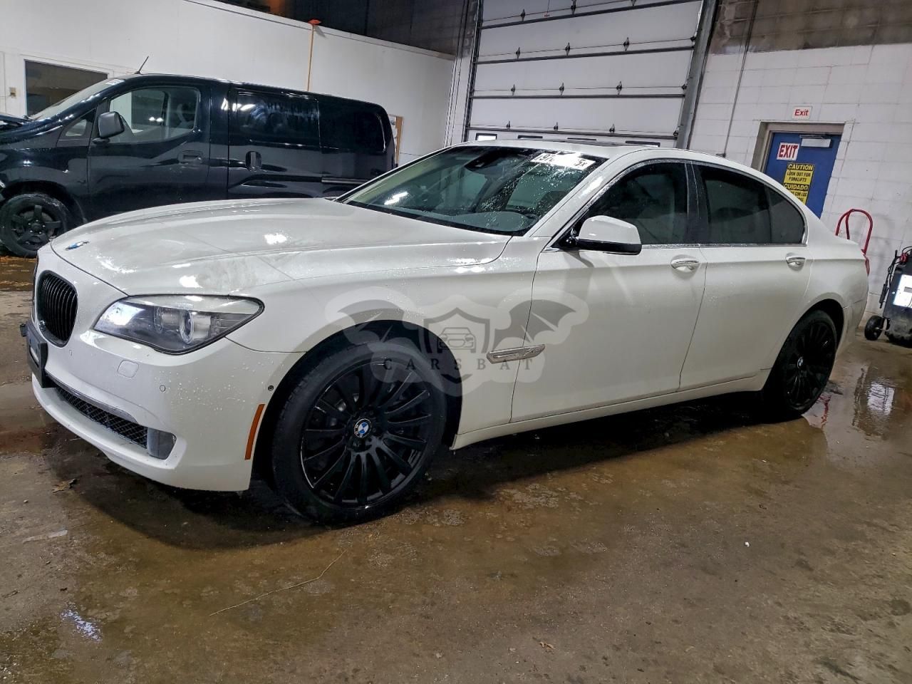 BMW 7 Series XI 4.4L 8 2011