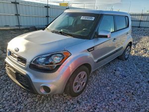 Kia Soul 1.6L 4 2013