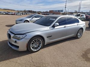 BMW 7 Series LXI 4.4L 8 2014