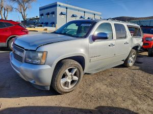 Chevrolet Suburban K1500 LTZ 5.3L 8 2011