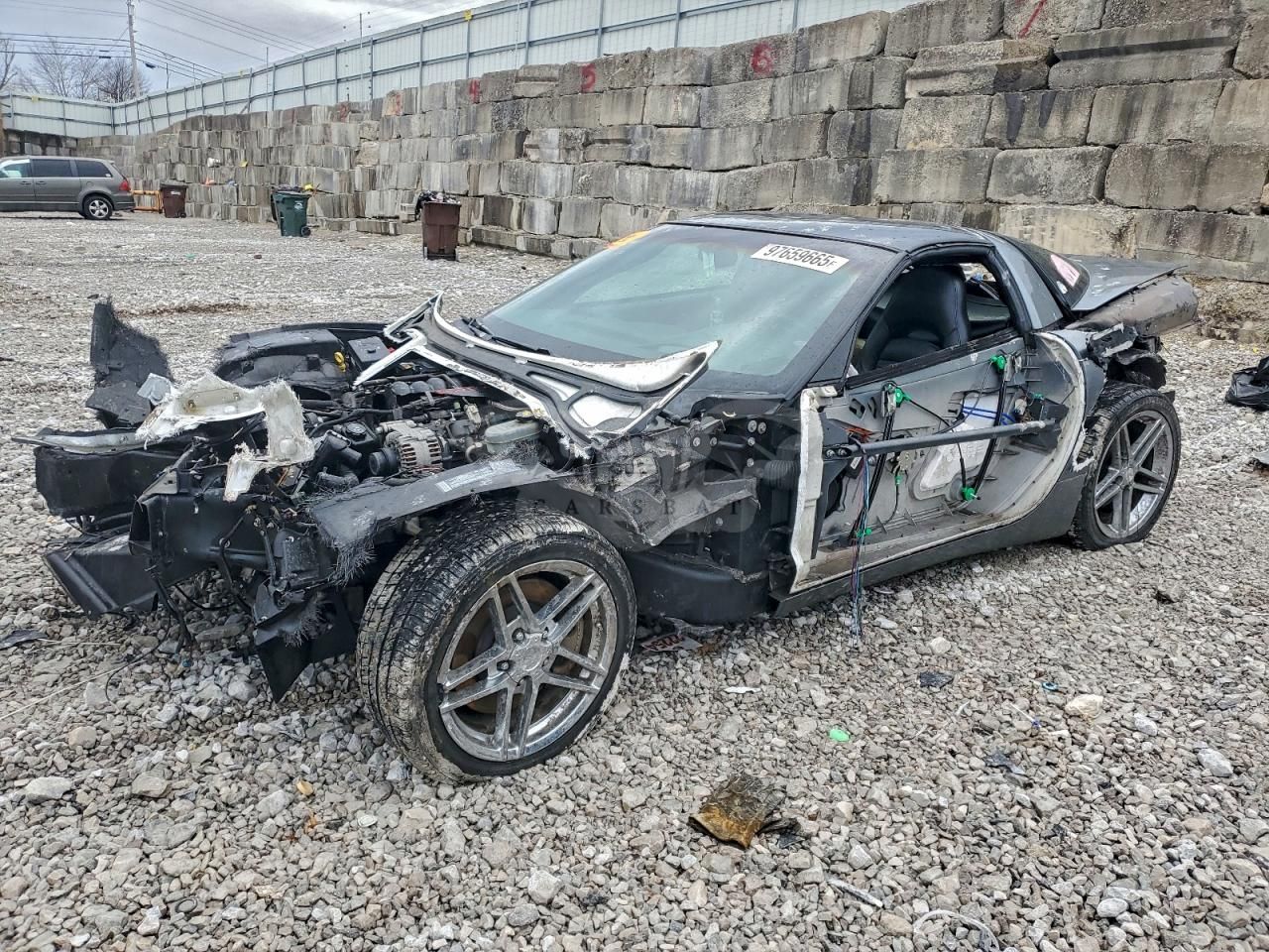 Chevrolet Corvette 5.7L 8 2004