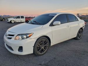 Toyota Corolla BASE 1.8L 4 2012