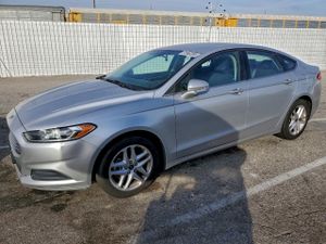 Ford Fusion SE 2.5L 4 2015