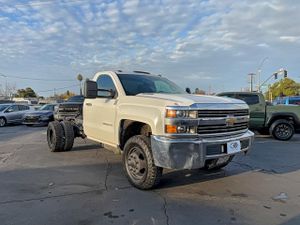 Chevrolet Silverado 1500 K3500 6.6L 8 2015