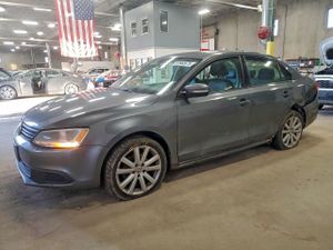 Volkswagen Jetta SE 2.5L 5 2011