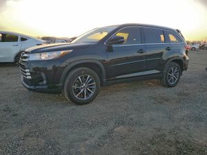 Toyota Highlander SE 3.5L 6 2019