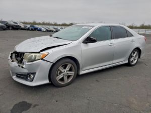 Toyota Camry L 2.5L 4 2014