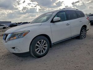 Nissan Pathfinder S 3.5L 6 2013