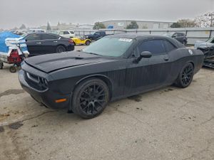 Dodge Challenger SXT 3.6L 6 2013