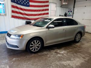 Volkswagen Jetta SE 2.5L 5 2013