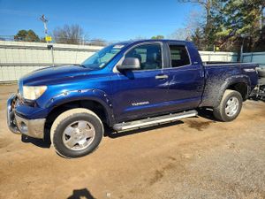 Toyota Tundra DOUBLE CAB SR5 4.6L 8 2012