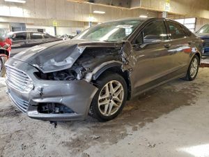 Ford Fusion SE 2.5L 4 2013
