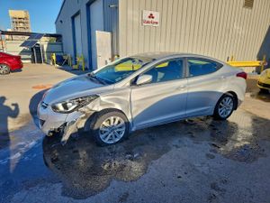 Hyundai Elantra SE 1.8L 4 2014