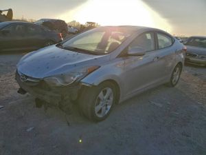 Hyundai Elantra GLS 1.8L 4 2013