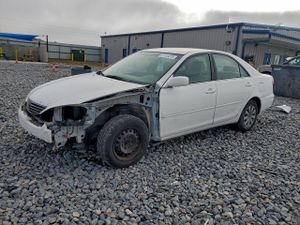 Toyota Camry LE 2.4L 4 2005