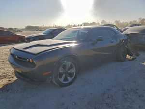 Dodge Challenger SXT 3.6L 6 2021