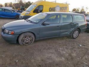 Volvo V70 2.4L 5 2004