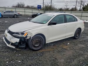 Volkswagen Jetta BASE 2.0L 4 2012