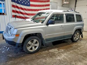 Jeep Patriot SPORT 2.4L 4 2011