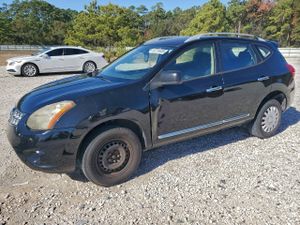 Nissan Rogue S 2.5L 4 2014