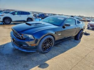 Ford Mustang GT 5.0L 8 2014