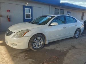 Nissan Altima BASE 2.5L 4 2010