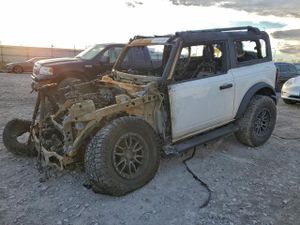Ford Bronco BASE 2.3L 4 2022