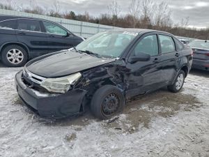 Ford Focus S 2.0L 4 2010