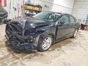 Ford Fusion SE 1.6L 4 2013