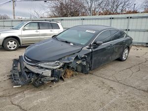 Chrysler 200 LIMITED 2.4L 4 2015