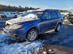 Subaru Forester 2.5X PREMIUM 2.5L 4 2012