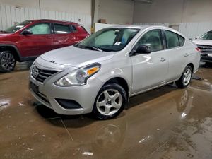 Nissan Versa S 1.6L 4 2015
