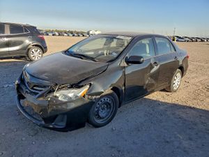 Toyota Corolla BASE 1.8L 4 2013