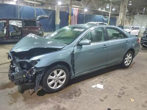 Toyota Camry BASE 2.5L 4 2011
