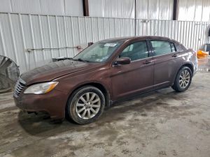 Chrysler 200 TOURING 2.4L 4 2013
