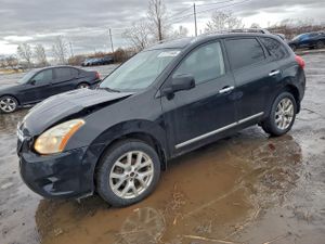 Nissan Rogue S 2.5L 4 2013