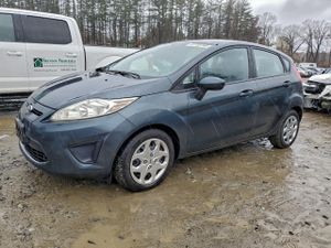 Ford Festiva SE 1.6L 4 2011