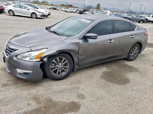 Nissan Altima 2.5 2.5L 4 2015
