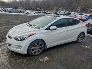 Hyundai Elantra GLS 1.8L 4 2013