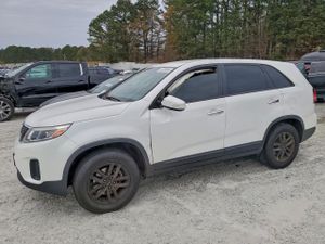 Kia Sorento LX 2.4L 4 2014