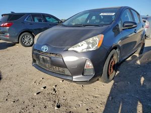 Toyota Prius 1.5L 4 2013