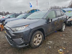 Toyota Rav4 XLE 2.5L 4 2019