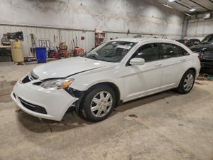 Chrysler 200 LX 2.4L 4 2013