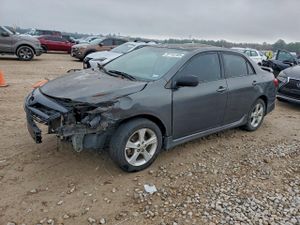Toyota Corolla BASE 1.8L 4 2011