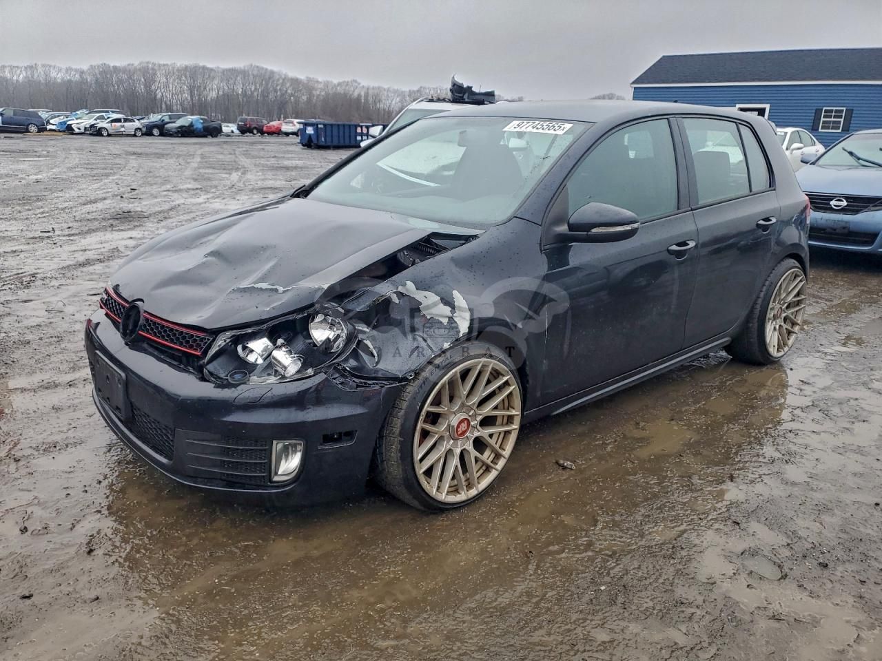 Volkswagen Golf 2.0L 4 2013