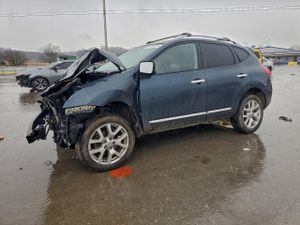 Nissan Rogue S 2.5L 4 2013