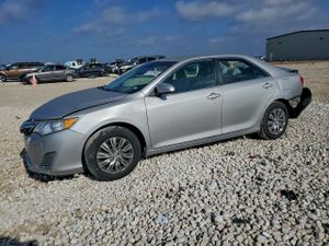 Toyota Camry BASE 2.5L 4 2012