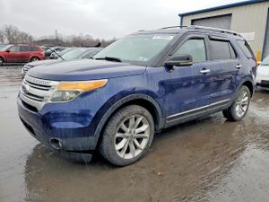 Ford Explorer XLT 3.5L 6 2011